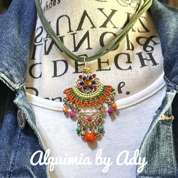 Bollywood statement colorful crystal chandelier pendant suede rope necklace - Picture 2 of 3